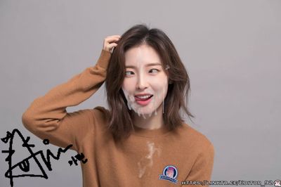 Arin - cum on face
