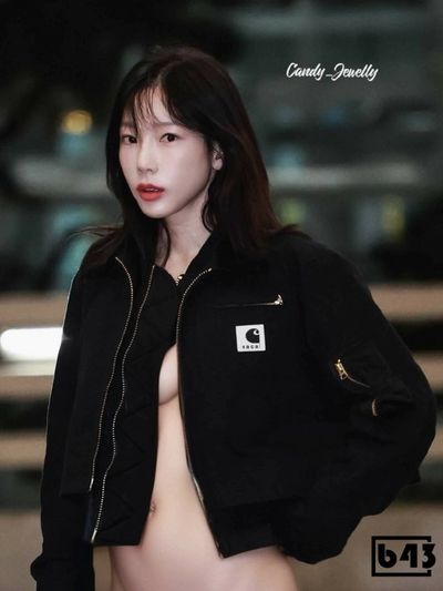 Taeyeon - softcore