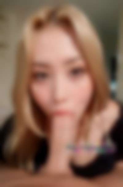Momo - blowjob