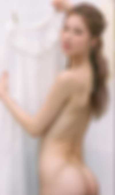 Sana - nude