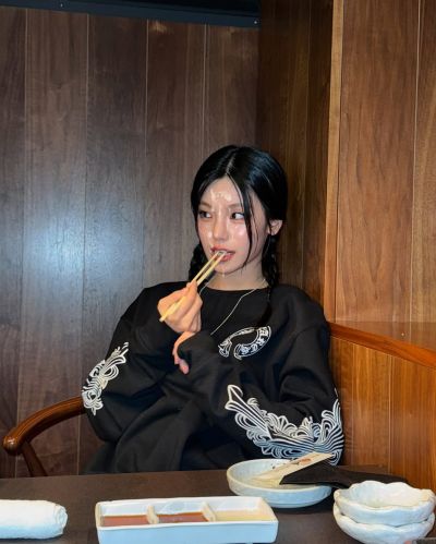 Yeji - cum on face
