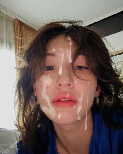 Somi - cum on face