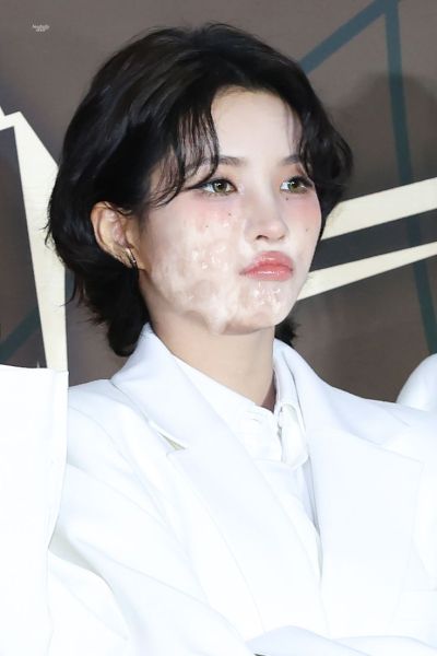 Soyeon - facial