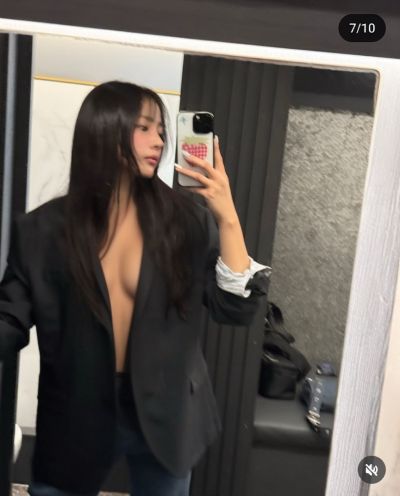Minji - nude