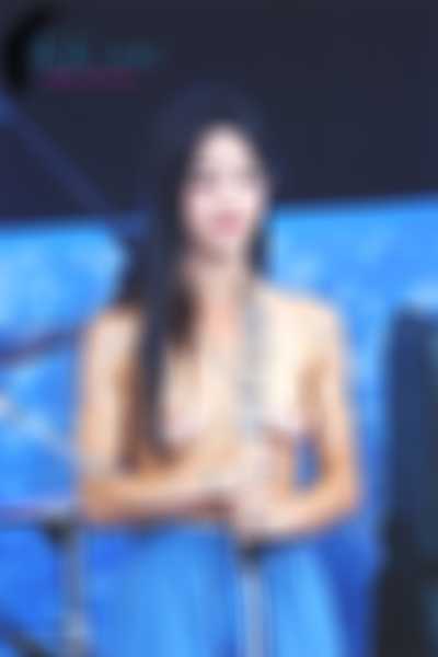 Minji - naked