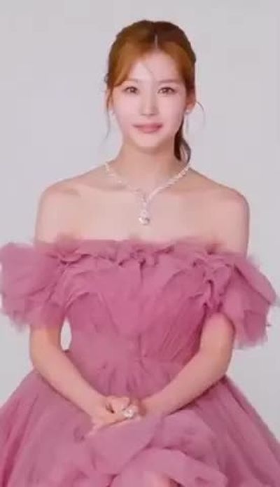 Sana - shows boobs