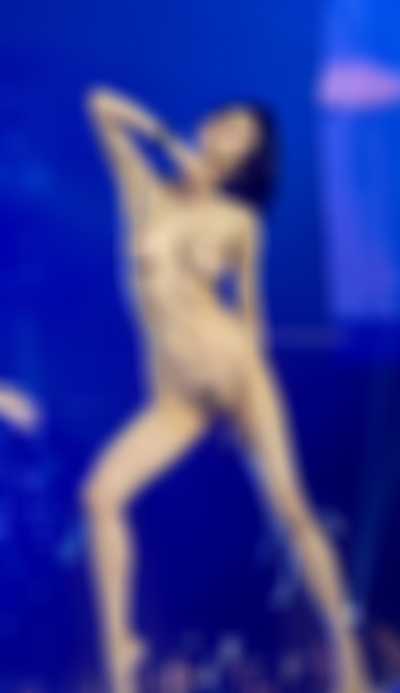 Yeji - nude