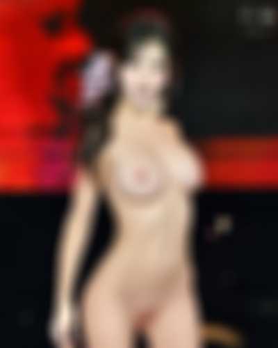 Heejin - nude