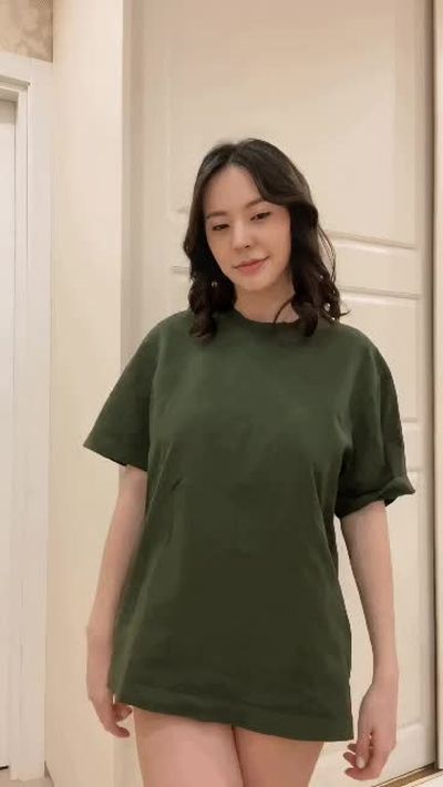 Sunny - nude
