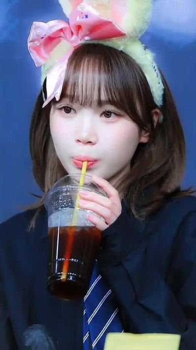 Chaewon - cum on face