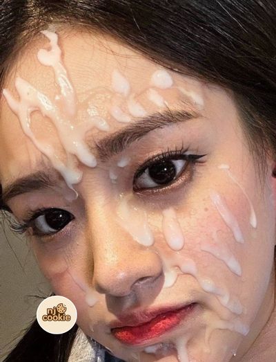 Yujin - bukkake