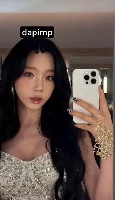 Taeyeon - cum on face