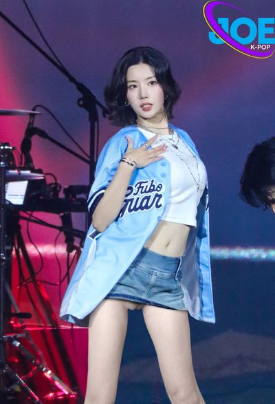 Eunbi - naked