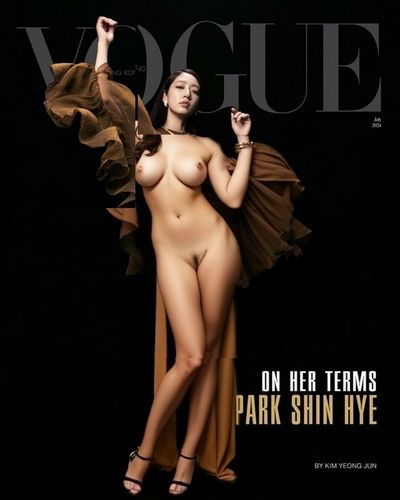 Park Shin-hye - nude