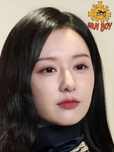 Kim Ji-won - facial