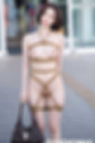 Karina - nude