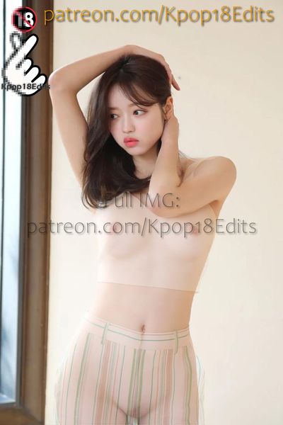 YooA - nude body