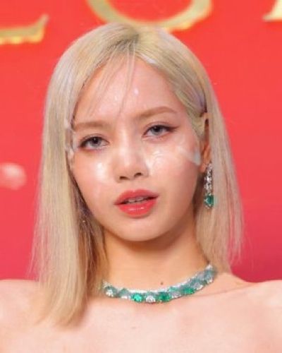 Lisa - cum on face