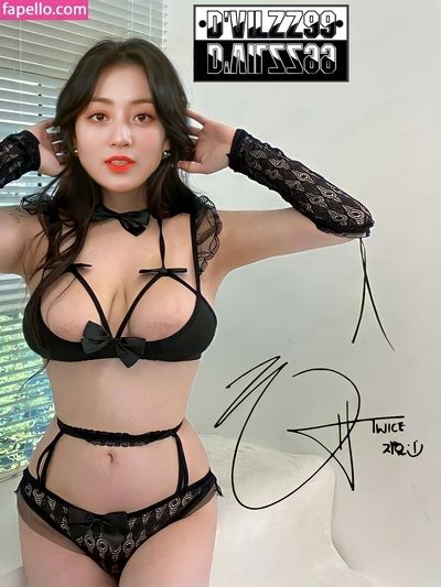 Jihyo - softcore