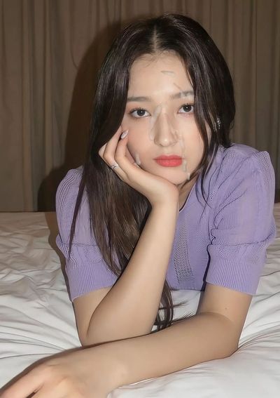 Nancy - cum on face