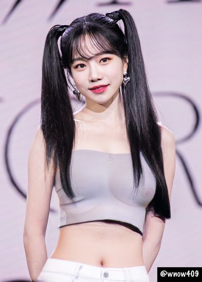 Yuri - naked